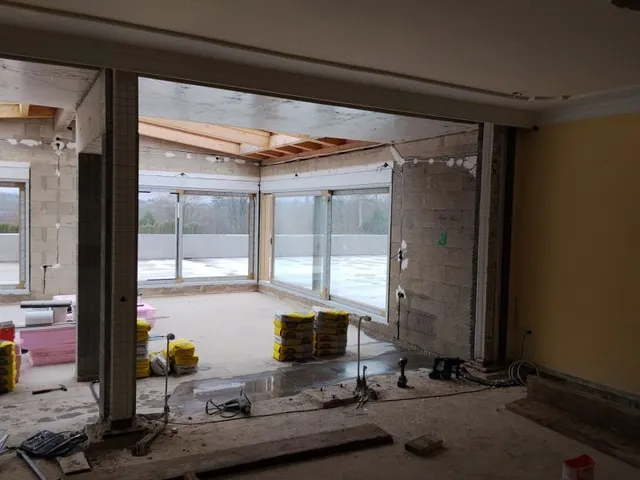 Two-level residential house, Alps